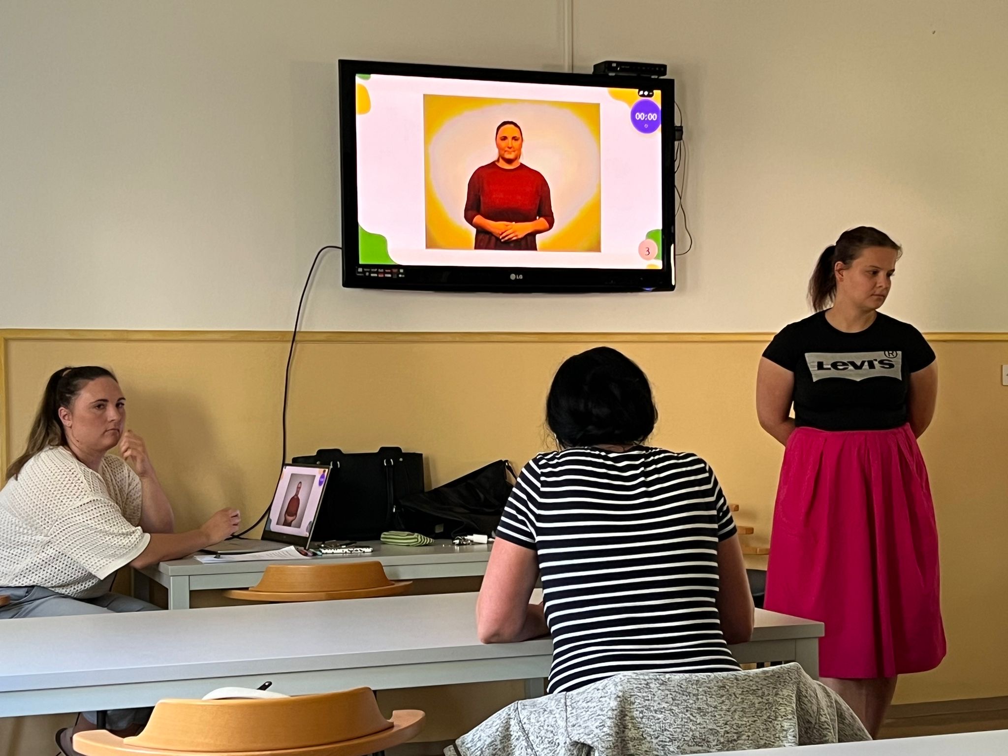 Izpit na tečaju slovenskega znakovnega jezika prve stopnje